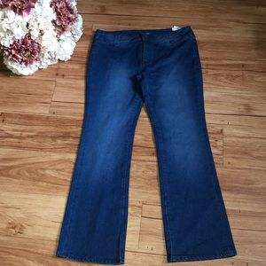 We The Free Slim Flare Jeans NWT